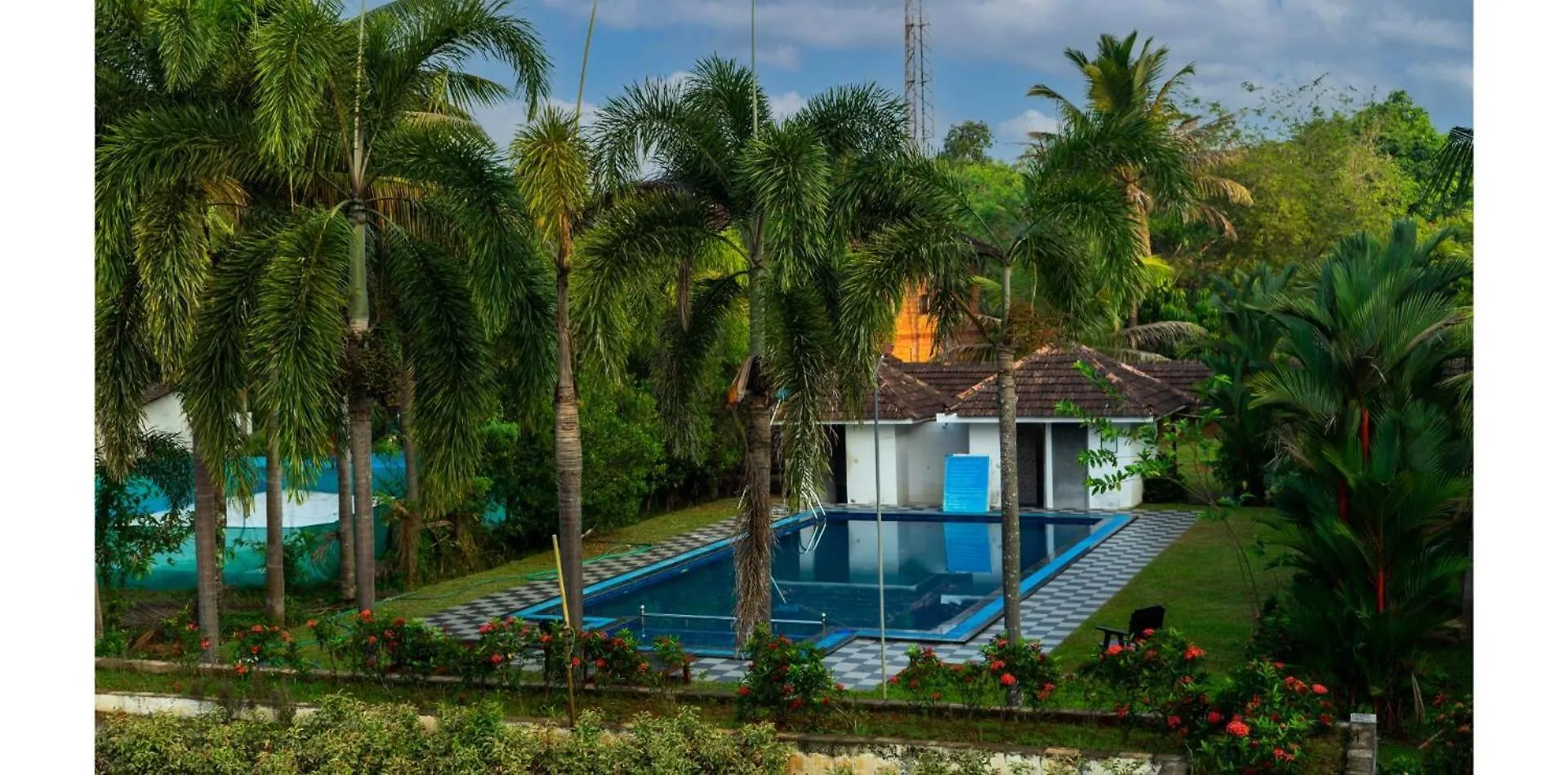 Kumarakom Heritage Resort & Ayurveda Alappuzha