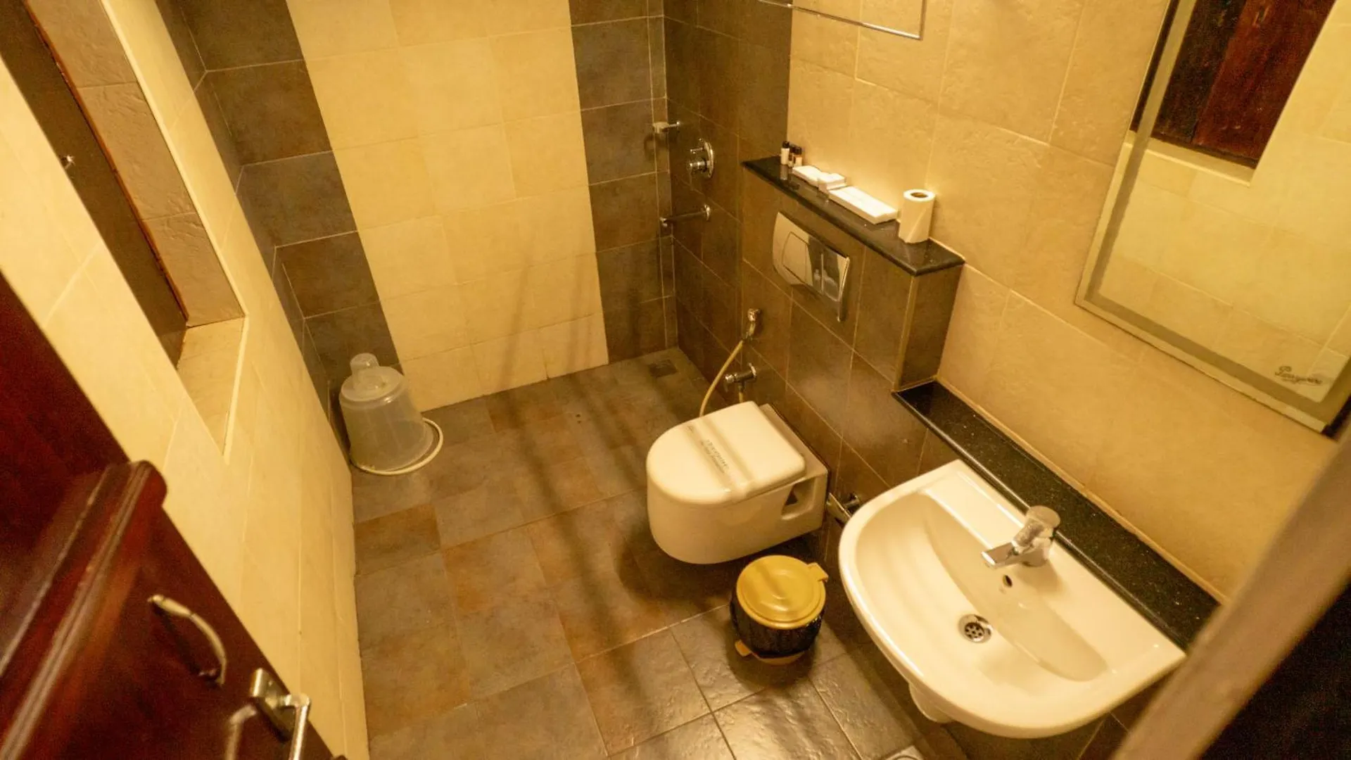 Kumarakom Heritage Resort & Ayurveda Alappuzha