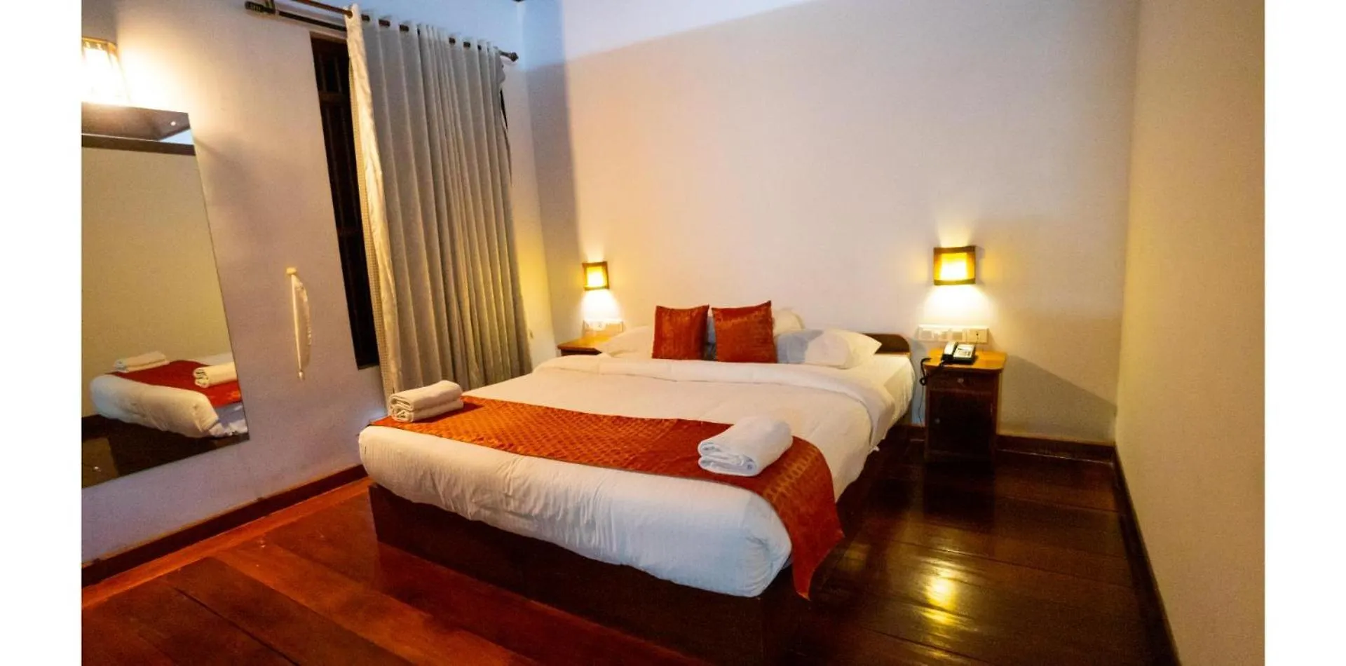Kumarakom Heritage Resort & Ayurveda Alappuzha