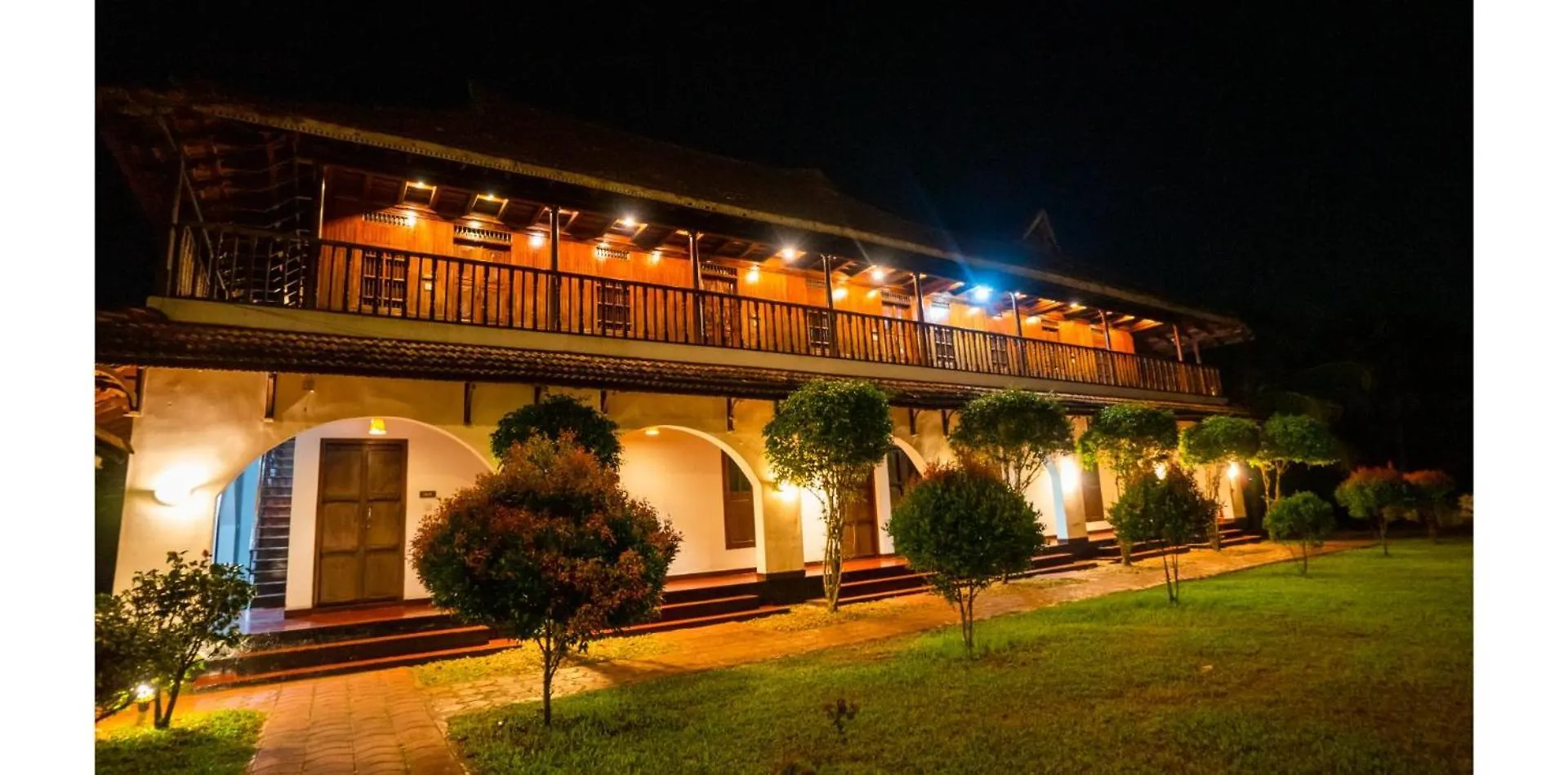 Kumarakom Heritage Resort & Ayurveda Alappuzha 0*,  India